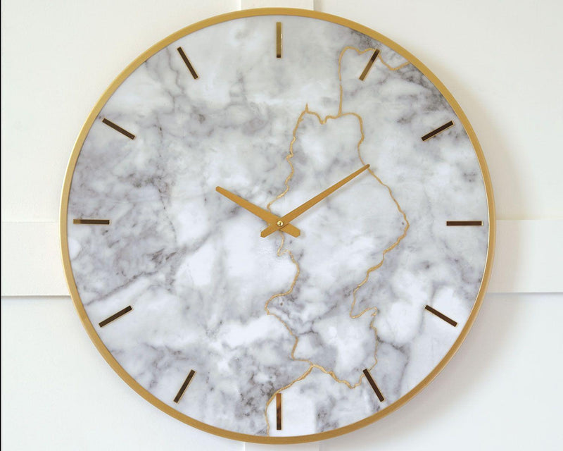 Jazmin - Wall Clock