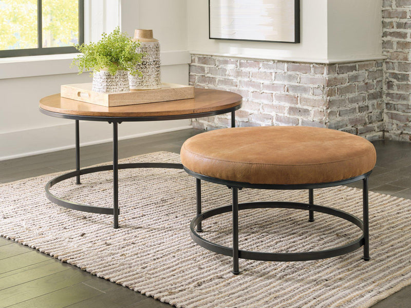 Drezmoore Light Brown/Black Nesting Coffee Table (Set of 2)