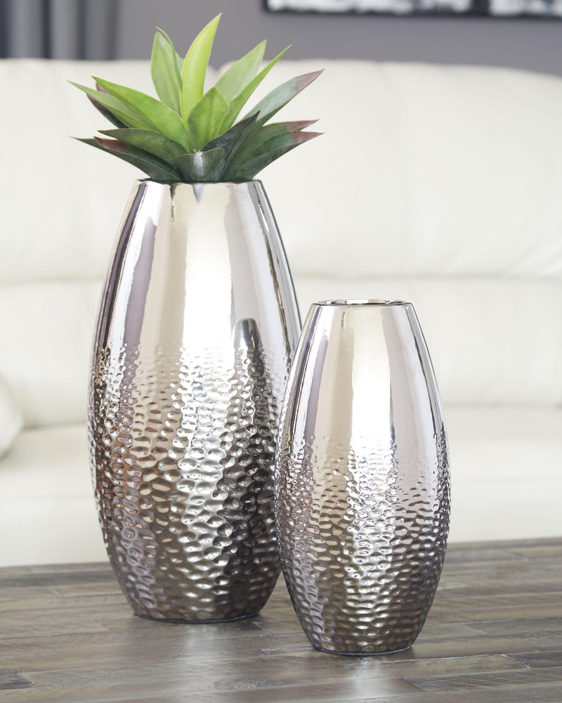 Dinesh - Vase Set (2/cn)