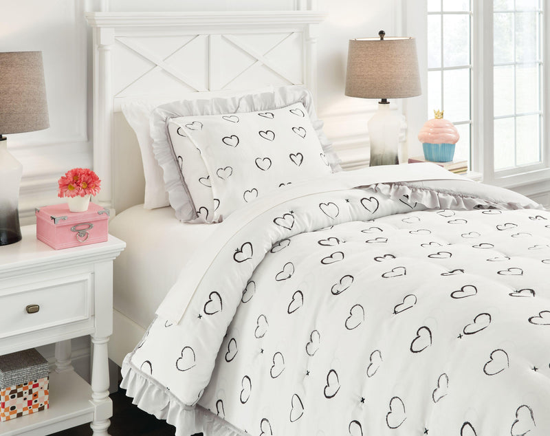 Hartlen - Comforter Set