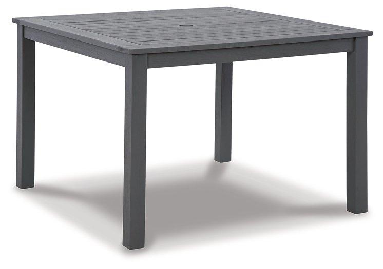 Eden Town Outdoor Dining Table